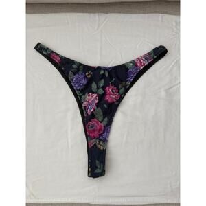 NWOT Maidenform Floral Thong Panty Black Pink Roses Vintage 90s Y2K Size 6